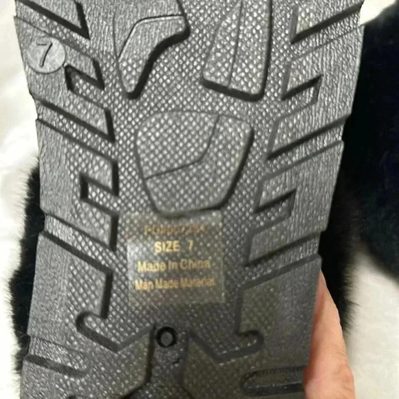 Journee collection True Comfort Foam Insole boots - Picture 3 of 8